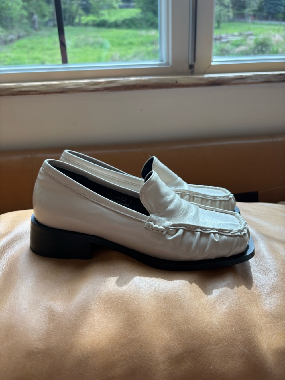 “Jil Sander” Cream Leather Loafers with Low Heel